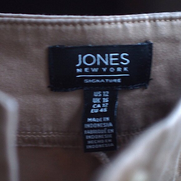 Jones New York Signature | Khaki 2010s Cotton Carpenter Pants - Picture 2 of 6
